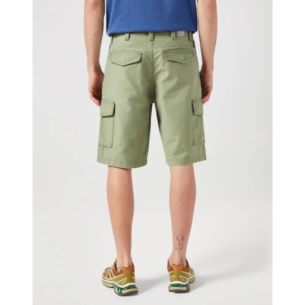 WRANGLER CARGO SHORTS  OLIVEN (REGULAR FIT) (F STR)