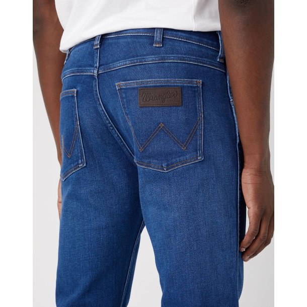 WRANGLER GREENSBORO JEANS (STRETCH) BL (EKSTRA BLD)