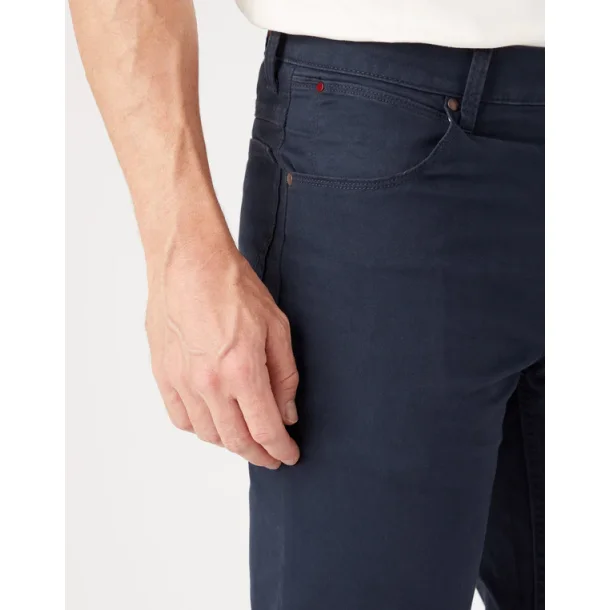 WRANGLER  STRETCH LRREDS JEANS NAVY (KUN 31/32)