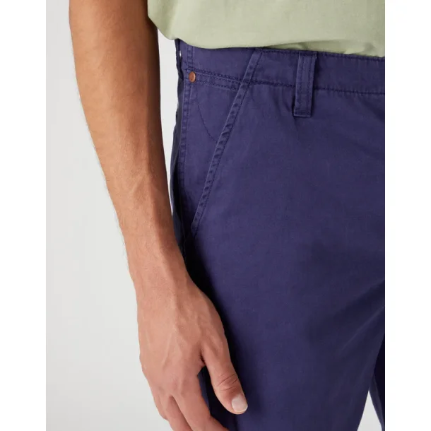 WRANGLER  CHINO SHORTS SAND  (NAVY) (F STR)