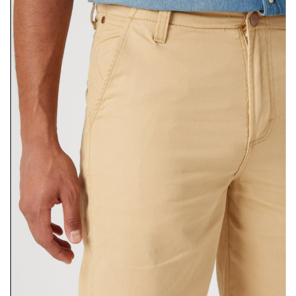 WRANGLER  CHINO SHORTS SAND  (KHAKI) (F STR)