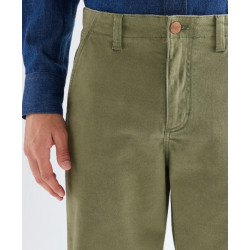 WRANGLER CHINO SHORTS DUSTY OLIVEN 