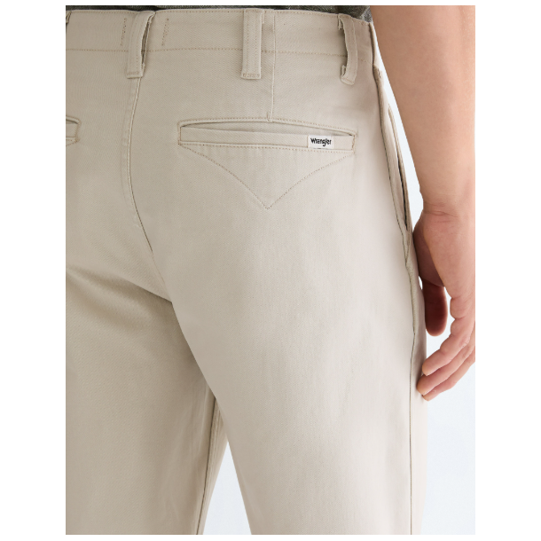 WRANGLER CHINO SHORTS PELICAN