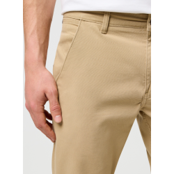 WRANGLER CHINO JEANS (SAND)