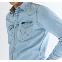 WRANGLER COWBOYSKJORTE  LYSEBL�