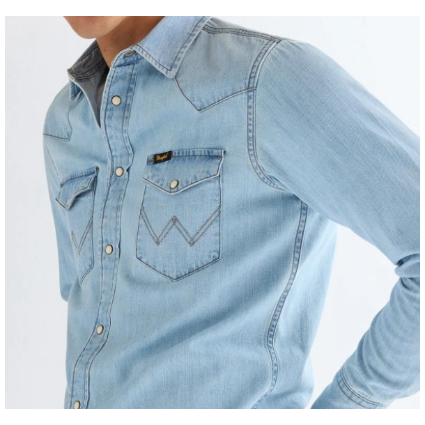 WRANGLER COWBOYSKJORTE  LYSEBL�