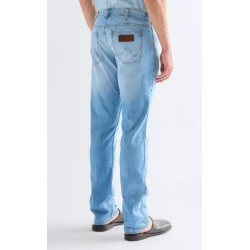 WRANGLER GREENSBORO JEANS (STRETCH) LYSEBL�