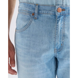 WRANGLER GREENSBORO JEANS (STRETCH) LYSEBL�