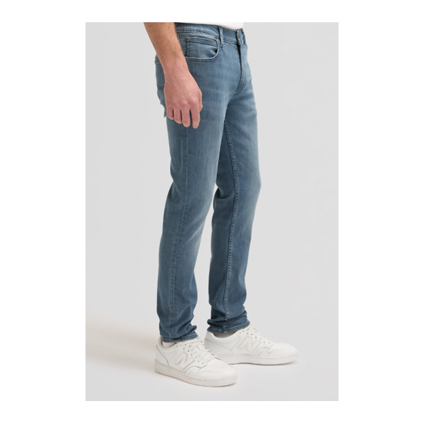 LEE LUKE SLIM TAPERED STRETCH BL�