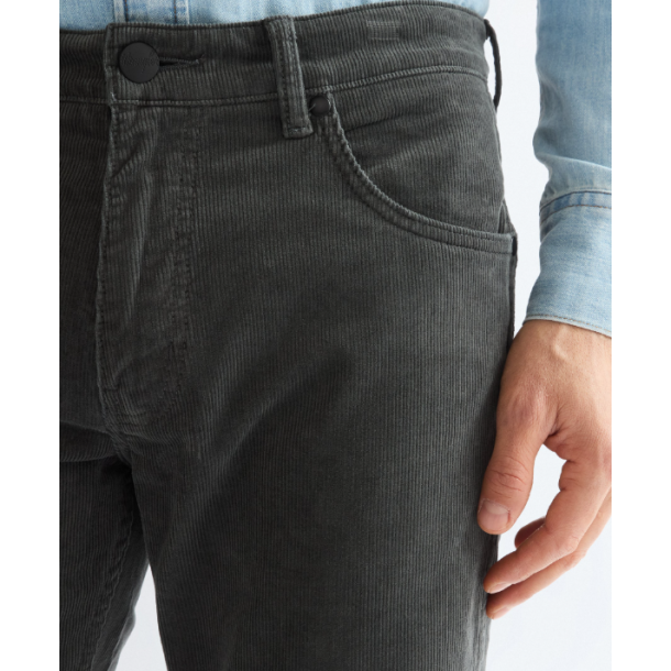 WRANGLER GREENSBORO STRETCH FL�JL (DARK SHADOW).
