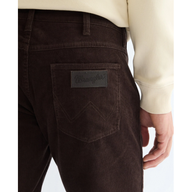 WRANGLER GREENSBORO STRETCH FL�JL CHOCOLATE TORTE