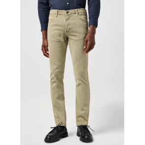WRANGLER GREENSBORO JEANS STRETCH (SOMMER UDGAVE) DARK TEA