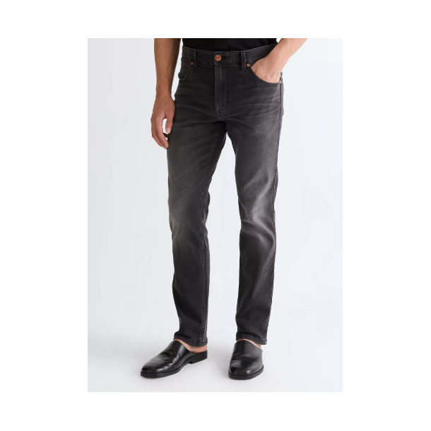 WRANGLER GREENSBORO JEANS (STRETCH) GR� (EKSTRA BL�D)