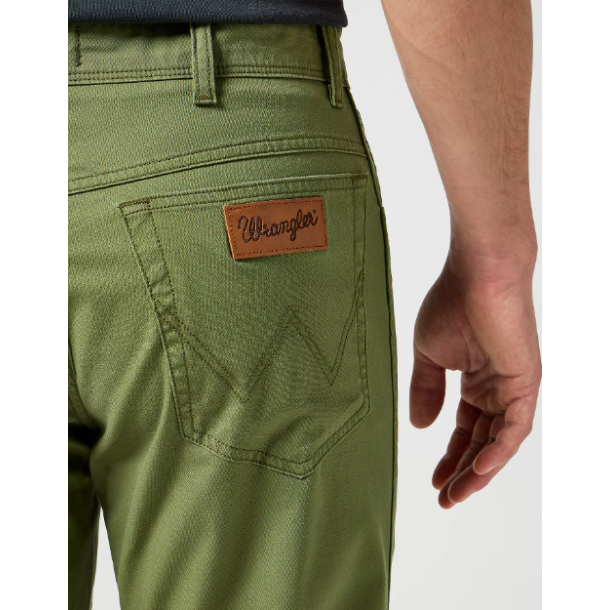 WRANGLER TEXAS JEANS STRETCH (VINTERBOMULD) DUSTY OLIVEN