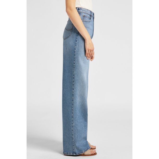 LEE STELLA (LOOSE FIT) BL