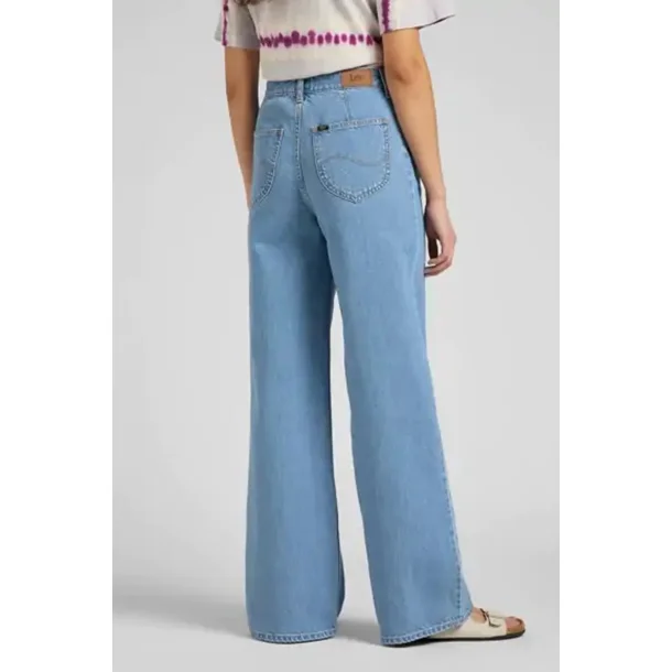 LEE STELLA (LOOSE FIT)  LYSEBL (F STR)