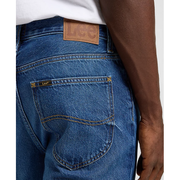 LEE WEST RELAXED FIT  FLIRT ALERT