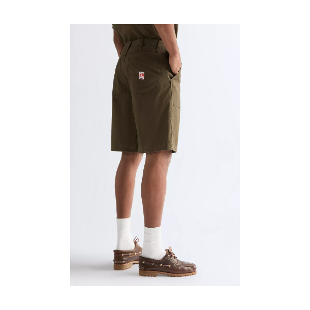 WRANGLER CHINO SHORTS DUSTY OLIVEN (LET KVALITET)