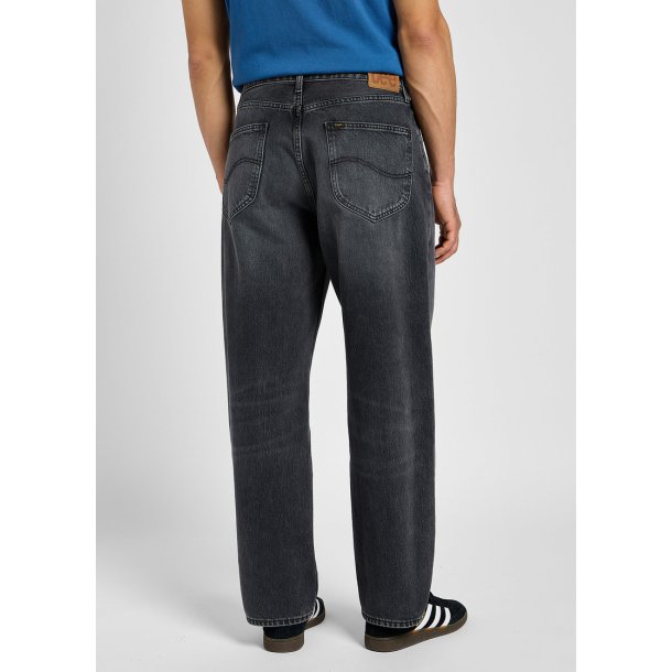 LEE ASHER  LOOSE FIT  BLACK STAR