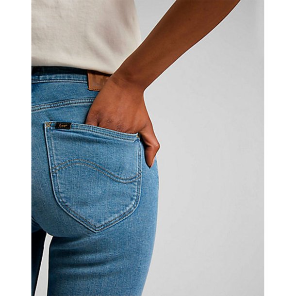 LEE MARION BL (F STR)