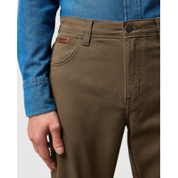 WRANGLER TEXAS JEANS STRETCH (VINTERBOMULD) TARMAC BRUN