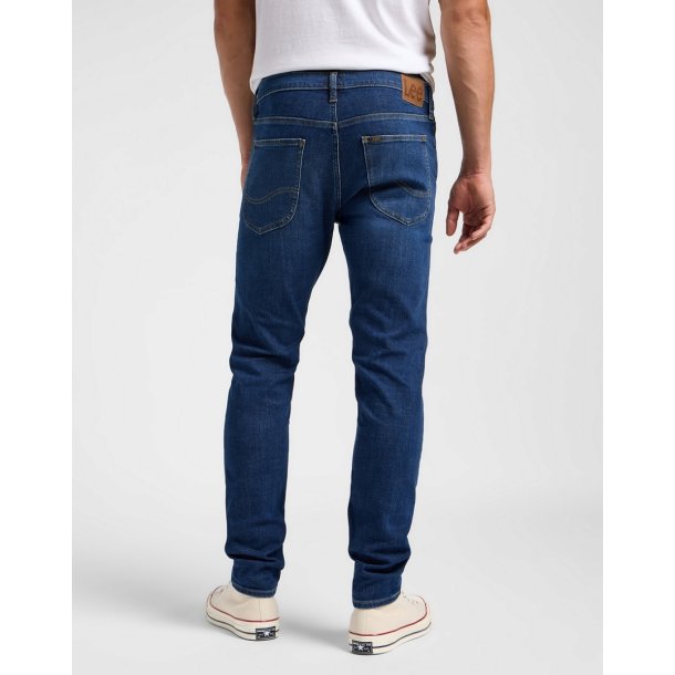 LEE LUKE SLIM TAPERED STRETCH BL�
