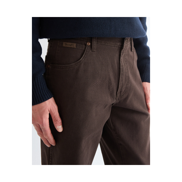 WRANGLER TEXAS JEANS STRETCH (VINTERBOMULD) BRUN 