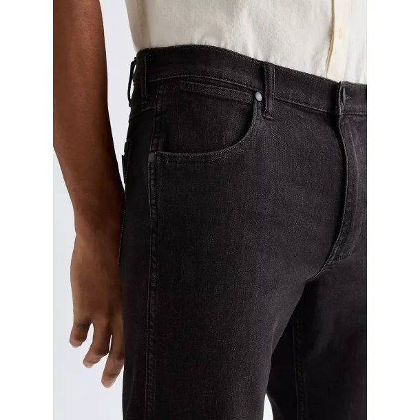 WRANGLER GREENSBORO JEANS (STRETCH) SORT NISTRET