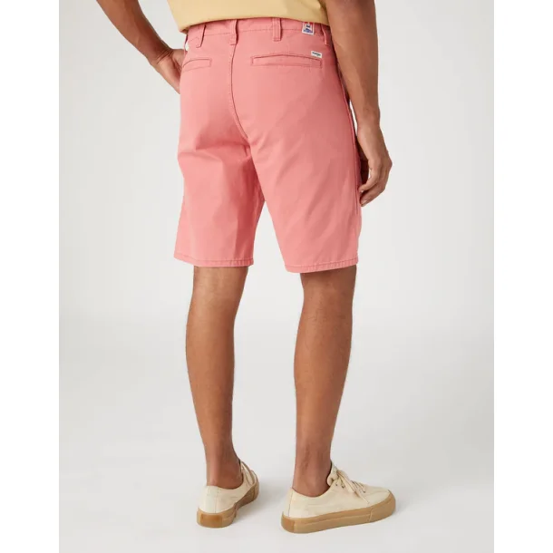 WRANGLER  SHORTS  FADED ROSE (REGULAR FIT) 