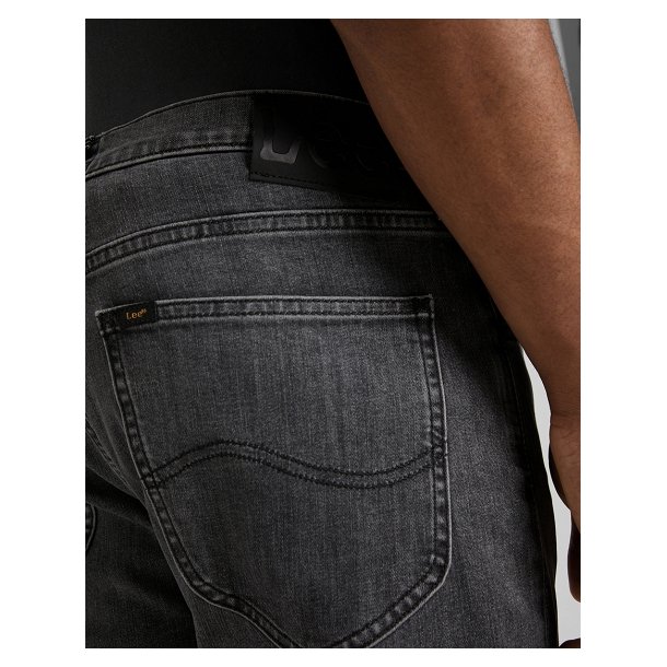 LEE AUSTIN  REGULAR TAPERED  (GR)