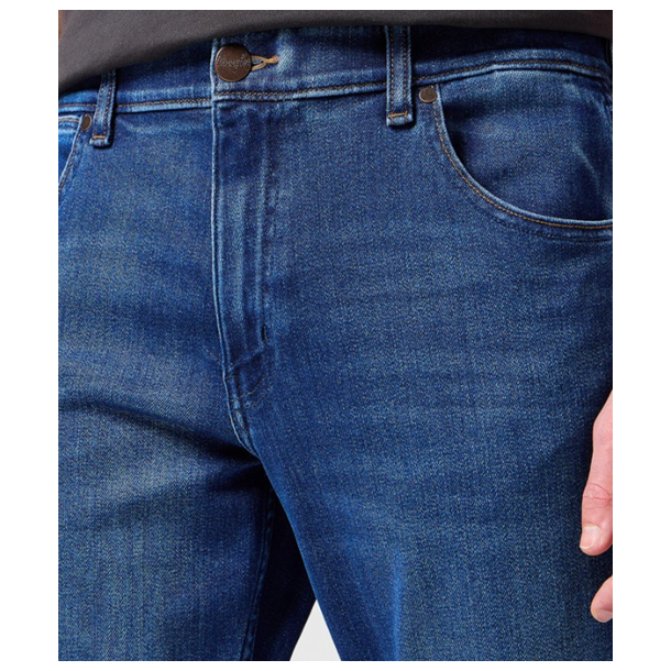 WRANGLER GREENSBORO JEANS (STRETCH) BL� (EKSTRA BL�D)
