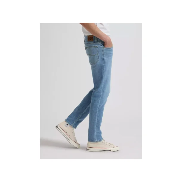 LEE RIDER STRETCH SLIM FIT (LYSEBL�)