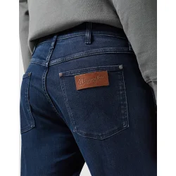 WRANGLER GREENSBORO JEANS (STRETCH) BL (EKSTRA BLD)