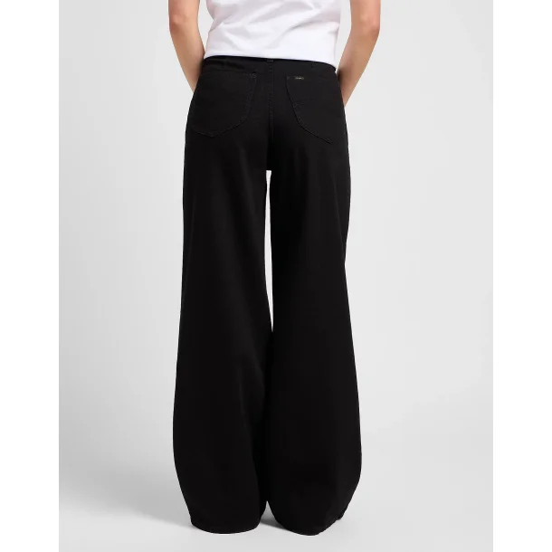 LEE STELLA SORT (LOOSE FIT)